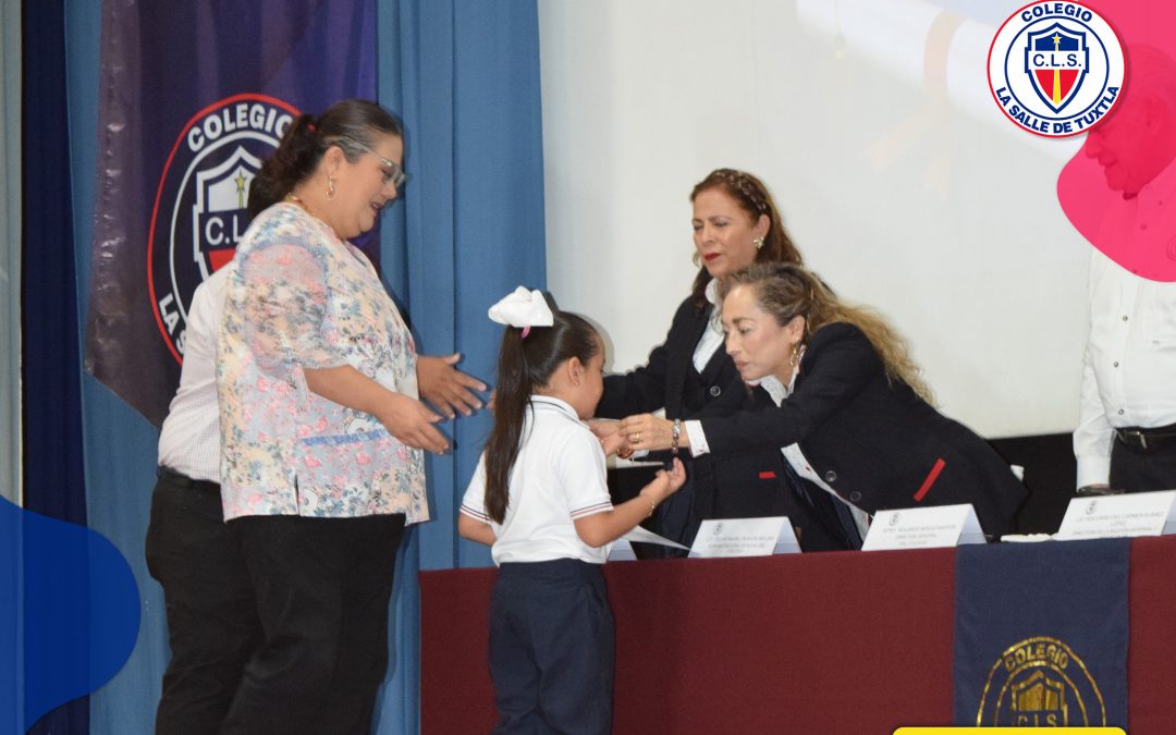 Entrega de reconocimientos 🎖️